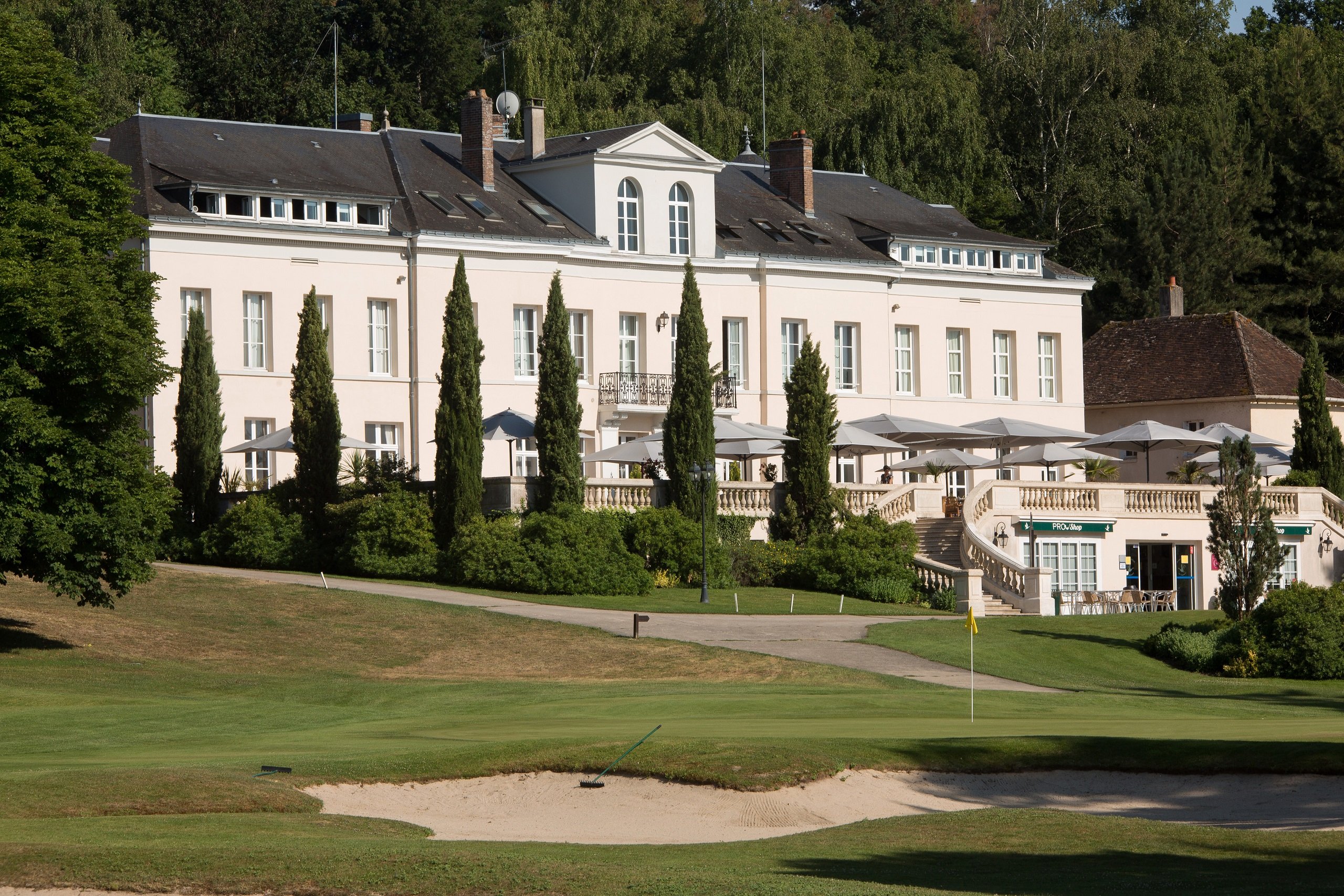 Le Domaine  de Vaugouard **** | Hotel Near Paris | Swimming pool | Golf | Gastronomic restaurant